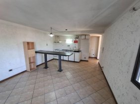 ¡IDEAL ESTUDIANTES!  Se alquila departamento sobre calle Cañadita Alegre, Dorrego, Guaymallén. 	