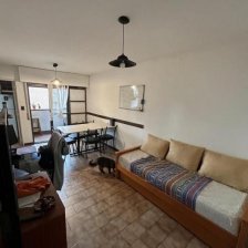 Dpto.1 Dorm. Balcón a mts. de Yrigoyen 
