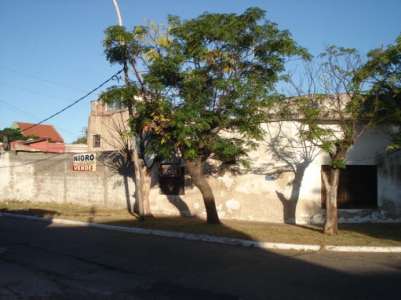 Casa en Venta en  Lanus Oeste, Buenos Aires