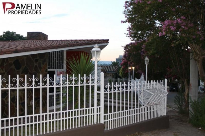 Foto Casa en Alquiler en Centro, Villa Carlos Paz, Córdoba - $ 14.000 - CAA97165 - BienesOnLine