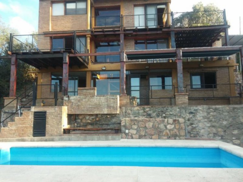 Foto Casa en Venta en COSTA AZUL NORTE, Villa Carlos Paz, Córdoba - U$D 300.000 - CAV84956 - BienesOnLine