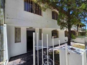 DEPARTAMENTO EN CARLOS PAZ EN VENTA, BARRIO RESIDENCIAL COSTA AZUL, CON TODOS LOS SERVICIOS. Gas Nat