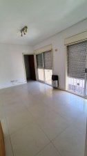 HERMOSO DEPARTAMENTO DE 2 AMB , SUPER LUMINOSO CON COCINA Y LAVADERO