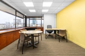 Oficina en Alquiler en  Maipu, Buenos Aires